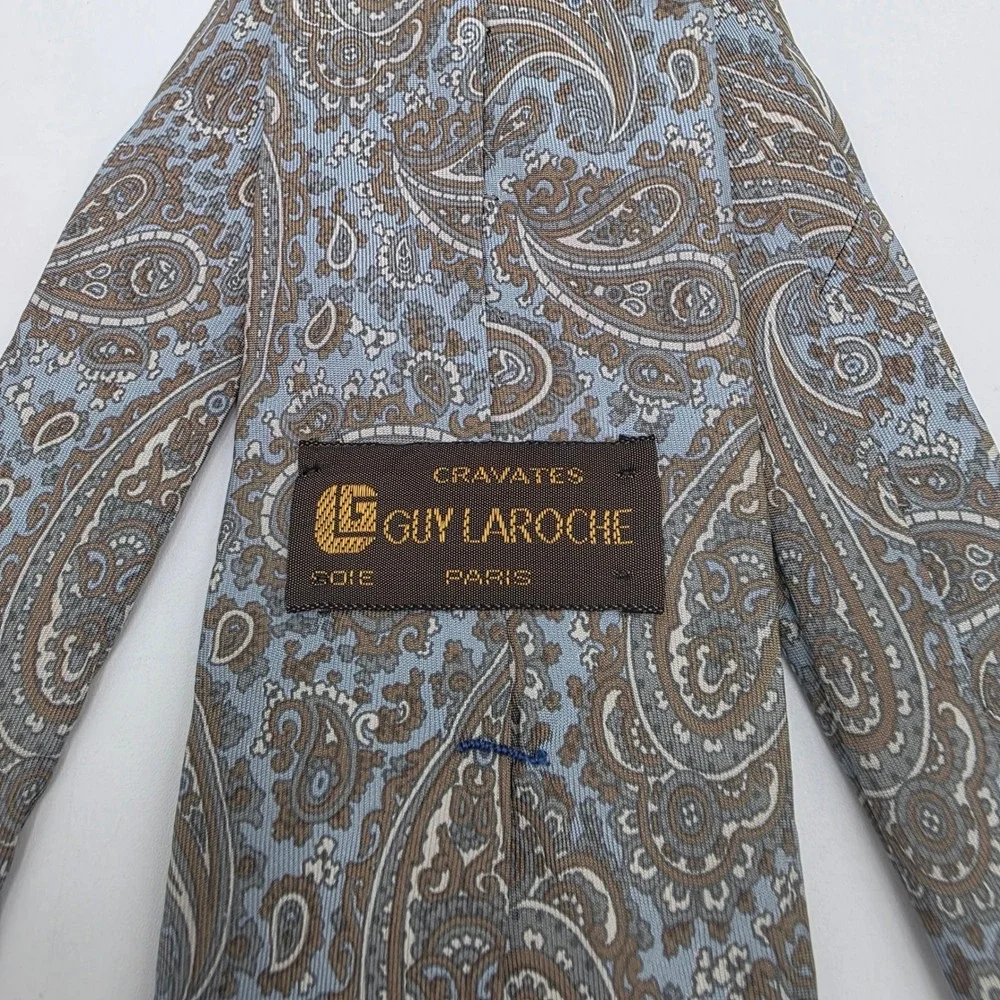 Guy Laroche guy laroche
